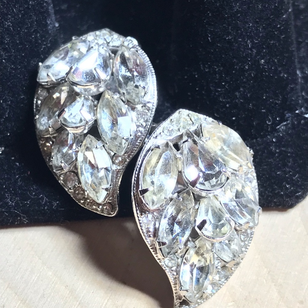 Eisenberg clip on earrings